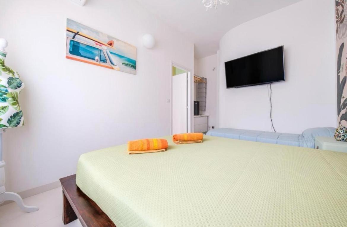 Bed and Breakfast Casa Luce à Milazzo Extérieur photo